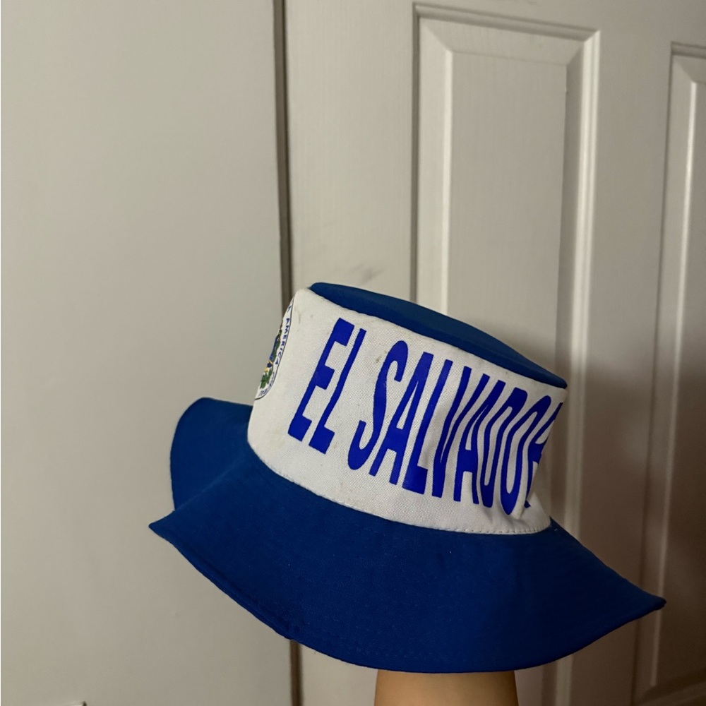 El Salvador Bucket Hat